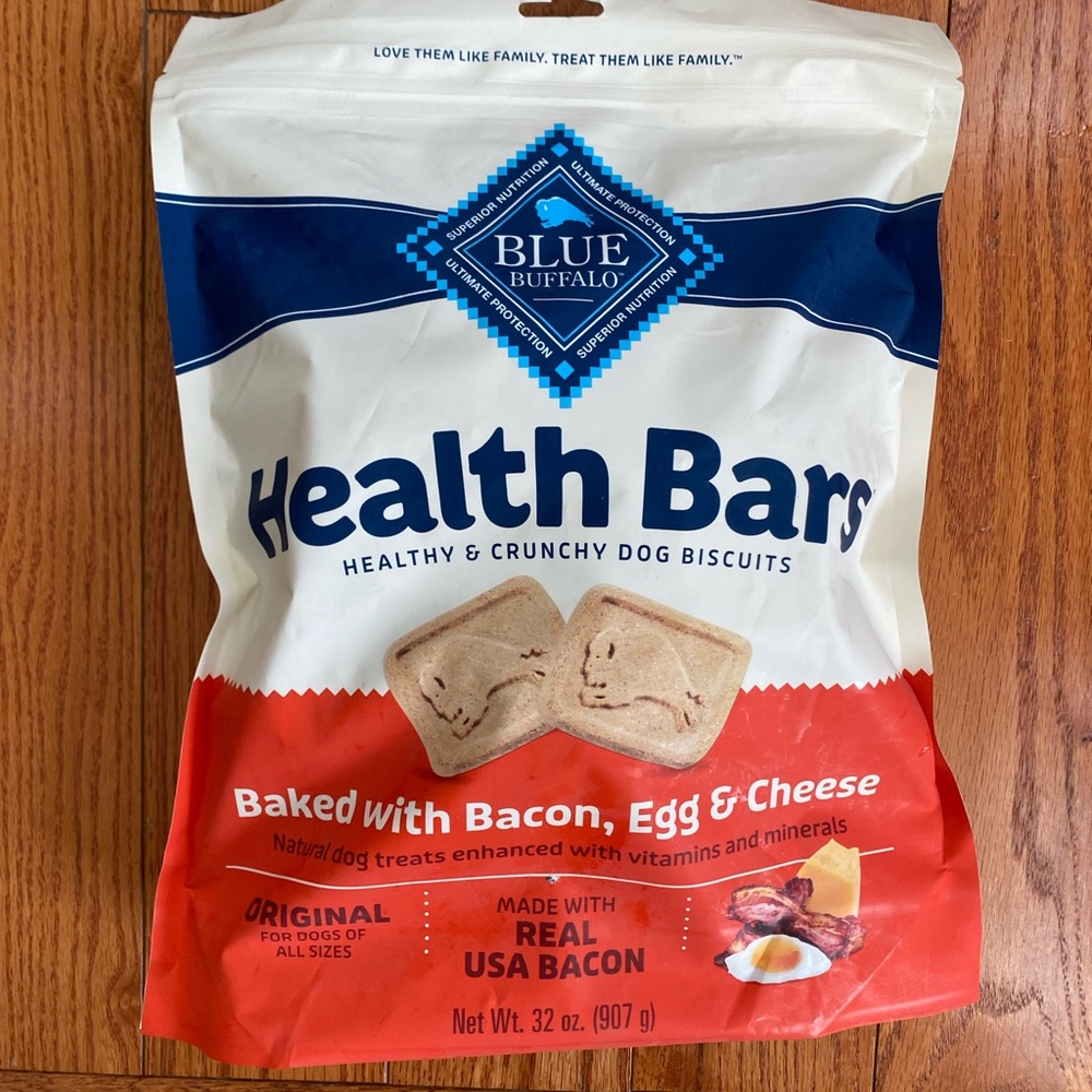 Blue Buffalo Health Bars Crunchy Dog Treats Large Bag 2lb/(32oz) BB 2/26
